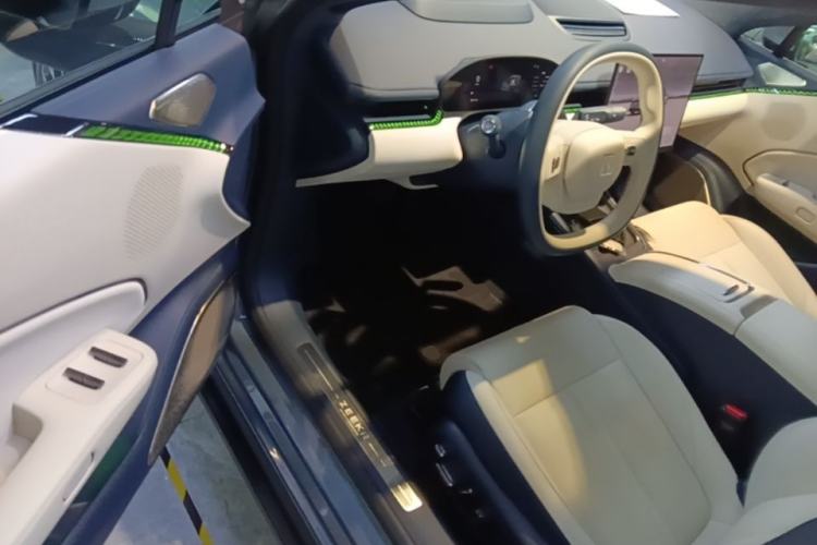 Used Zeekr 007 2025 Long-Range Rear-Wheel-Drive Intelligent Driving Version 100 kWh Driver Seat