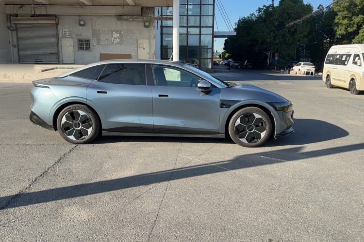Used Zeekr 007 2025 Rear-Drive Intelligent Driving Version 75 kWh Exterior 3