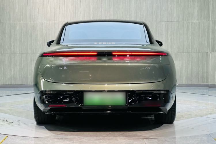 Used Zeekr 007 2025 Long-Range Rear-Wheel-Drive Intelligent Driving Version 100 kWh Exterior 3