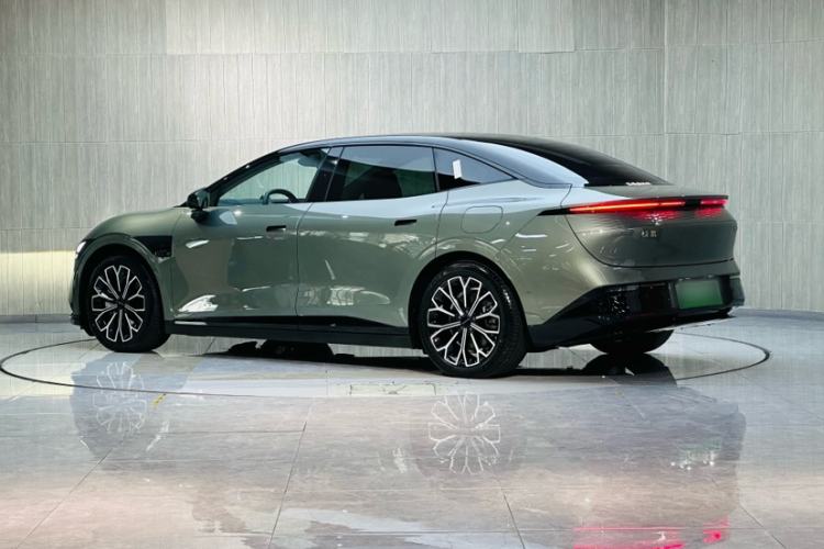 Used Zeekr 007 2025 Long-Range Rear-Wheel-Drive Intelligent Driving Version 100 kWh Exterior 8