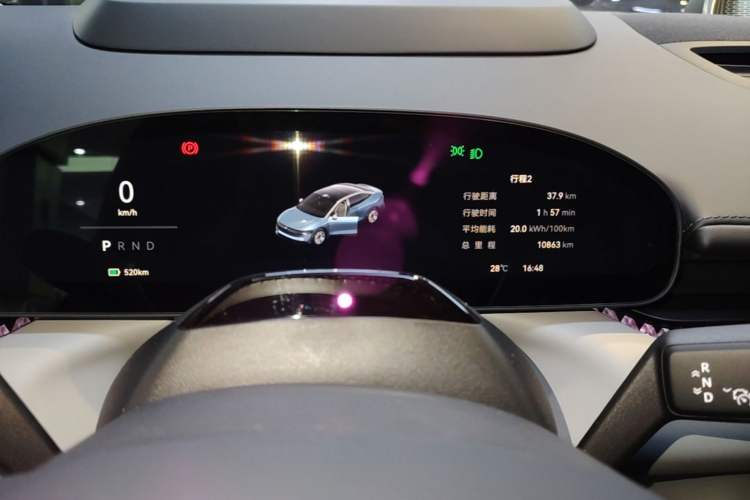 Used Zeekr 007 2025 Long-Range Rear-Wheel-Drive Intelligent Driving Version 100 kWh Instrument Cluster