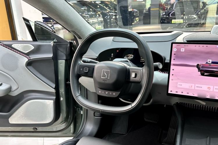 Used Zeekr 007 2025 Long-Range Rear-Wheel-Drive Intelligent Driving Version 100 kWh Interior 3