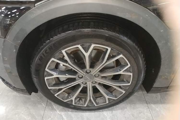 Used Zeekr 007 2025 Rear-Drive Intelligent Driving Version 75 kWh Left Front Wheel Hub