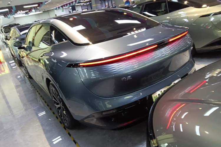 Used Zeekr 007 2025 Long-Range Rear-Wheel-Drive Intelligent Driving Version 100 kWh Rear Left 45 Deg