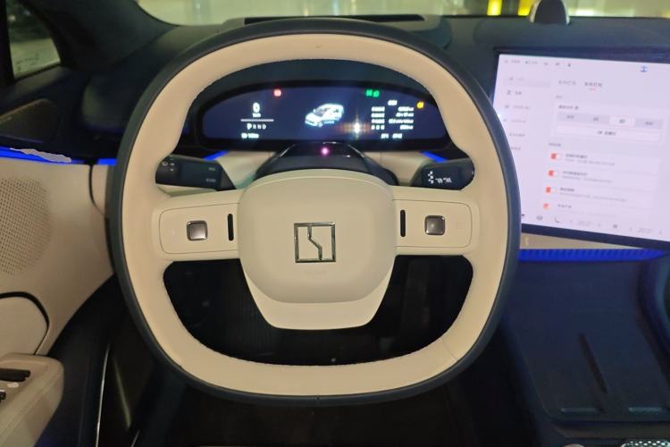 Used Zeekr 007 2025 Four-Wheel Drive Intelligent Driving Version 75 kWh Steering Wheel