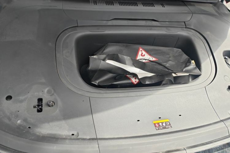 Used Zeekr 007 2025 Rear-Drive Intelligent Driving Version 75 kWh Engine Bay
