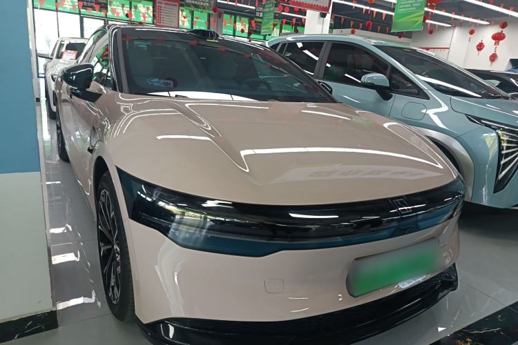 Used Zeekr 007 2025 Rear-Drive Intelligent Driving Version 75 kWh Front Right 45 Deg