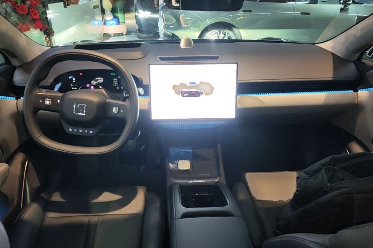 Used Zeekr 007 2025 Long-Range Rear-Wheel-Drive Intelligent Driving Version 100 kWh Center Console