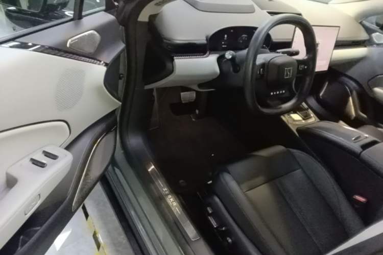 Used Zeekr 007 2025 Long-Range Rear-Wheel-Drive Intelligent Driving Version 100 kWh Driver Seat