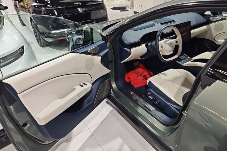 Used Zeekr 007 2025 Long-Range Rear-Wheel-Drive Intelligent Driving Version 100 kWh Driver Seat