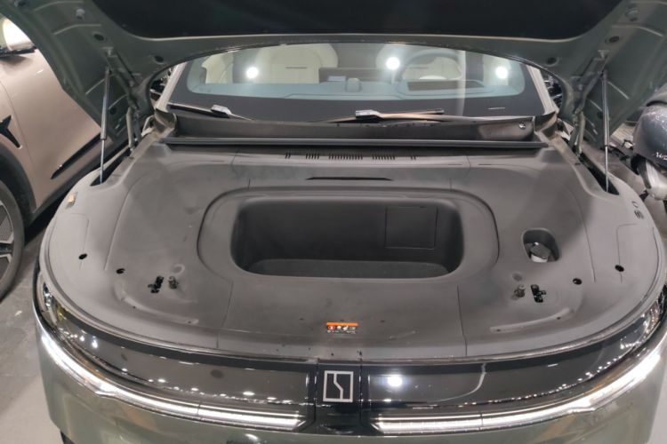 Used Zeekr 007 2025 Rear-Drive Intelligent Driving Version 75 kWh Engine Bay