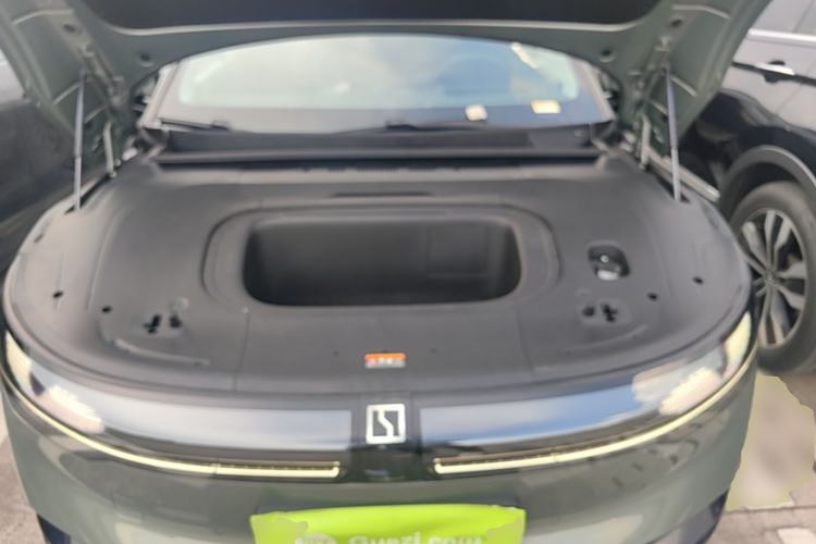 Used Zeekr 007 2025 Long-Range Rear-Wheel-Drive Intelligent Driving Version 100 kWh Engine Bay