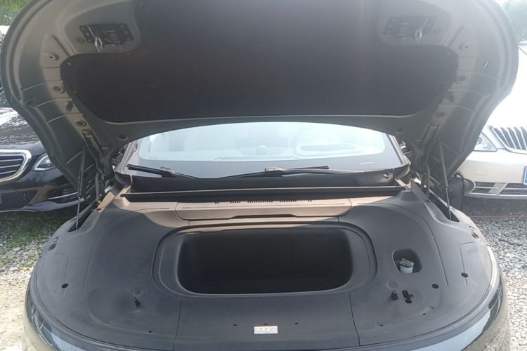 Used Zeekr 007 2025 Long-Range Rear-Wheel-Drive Intelligent Driving Version 100 kWh Engine Bay