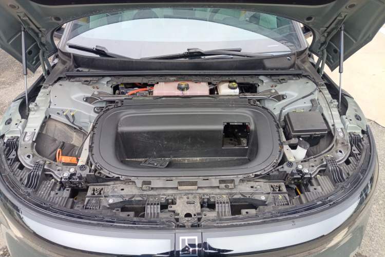 Used Zeekr 007 2025 Four-Wheel Drive Intelligent Driving Version 75 kWh Engine Bay