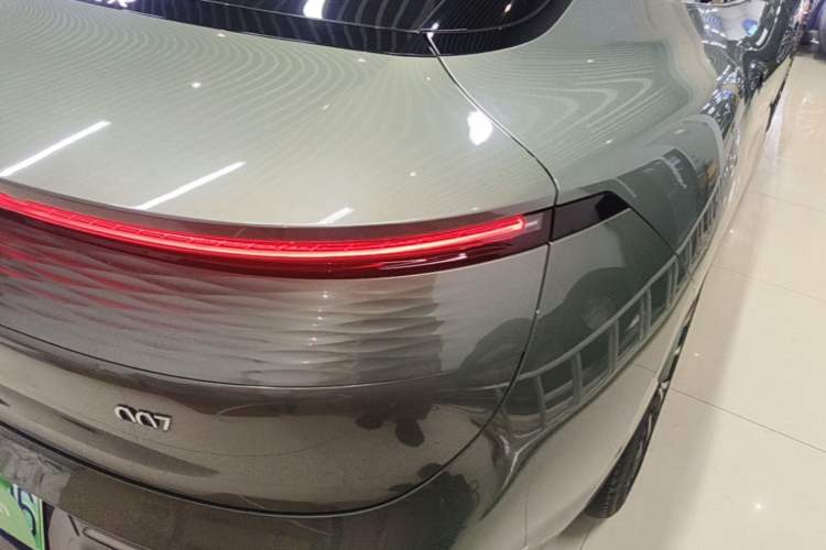 Used Zeekr 007 2025 Long-Range Rear-Wheel-Drive Intelligent Driving Version 100 kWh Exterior 3