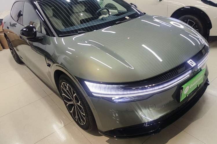 Used Zeekr 007 2025 Long-Range Rear-Wheel-Drive Intelligent Driving Version 100 kWh Front Right 45 Deg