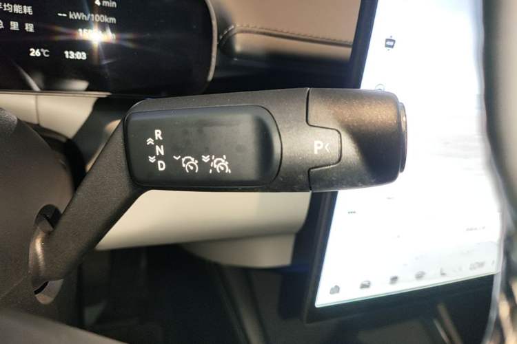 Used Zeekr 007 2025 Long-Range Rear-Wheel-Drive Intelligent Driving Version 100 kWh Gear Lever