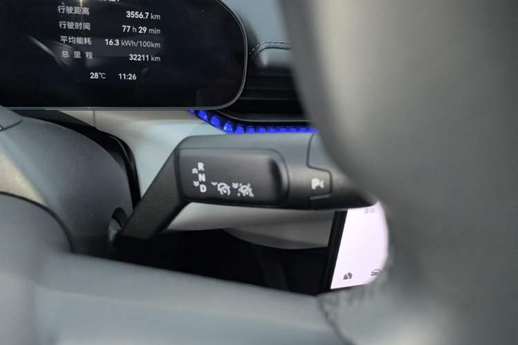 Used Zeekr 007 2025 Long-Range Rear-Wheel-Drive Intelligent Driving Version 100 kWh Gear Lever
