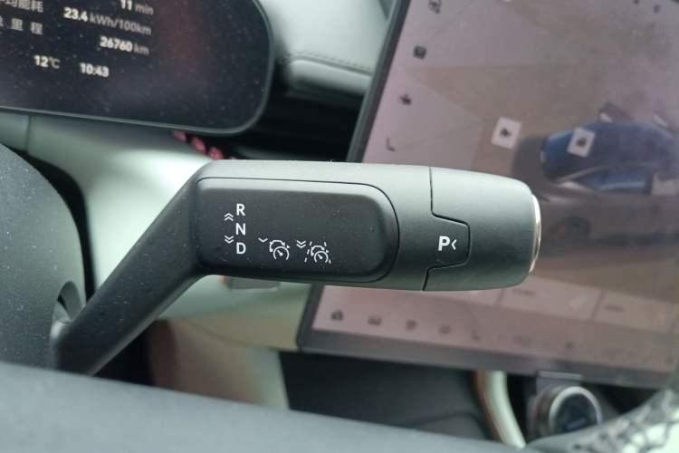 Used Zeekr 007 2025 Four-Wheel Drive Intelligent Driving Version 75 kWh Gear Lever