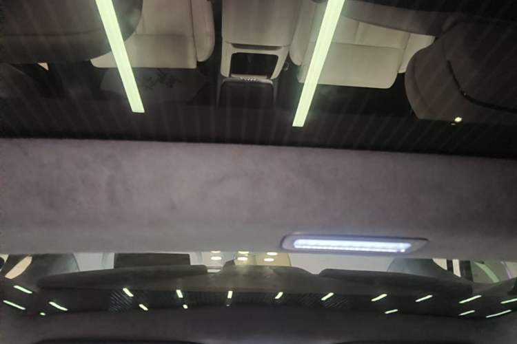 Used Zeekr 007 2025 Long-Range Rear-Wheel-Drive Intelligent Driving Version 100 kWh Headliner