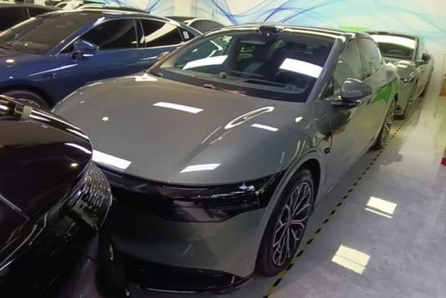 Used Zeekr 007 2025 Long-Range Rear-Wheel-Drive Intelligent Driving Version 100 kWh