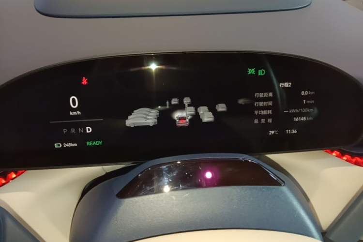 Used Zeekr 007 2025 Long-Range Rear-Wheel-Drive Intelligent Driving Version 100 kWh Instrument Cluster