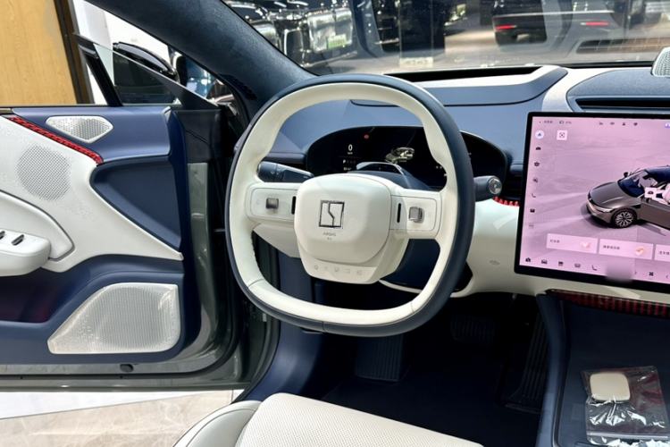Used Zeekr 007 2025 Long-Range Rear-Wheel-Drive Intelligent Driving Version 100 kWh Interior 9