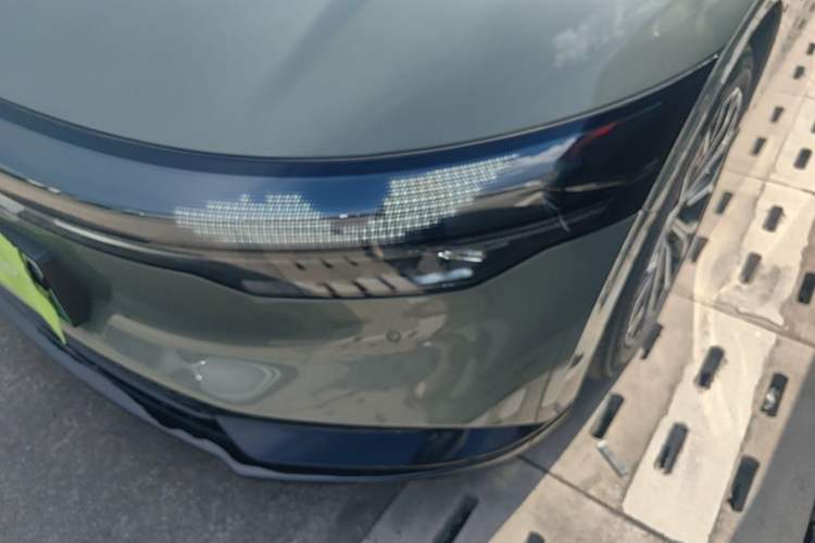 Used Zeekr 007 2025 Long-Range Rear-Wheel-Drive Intelligent Driving Version 100 kWh Left Front Headlight