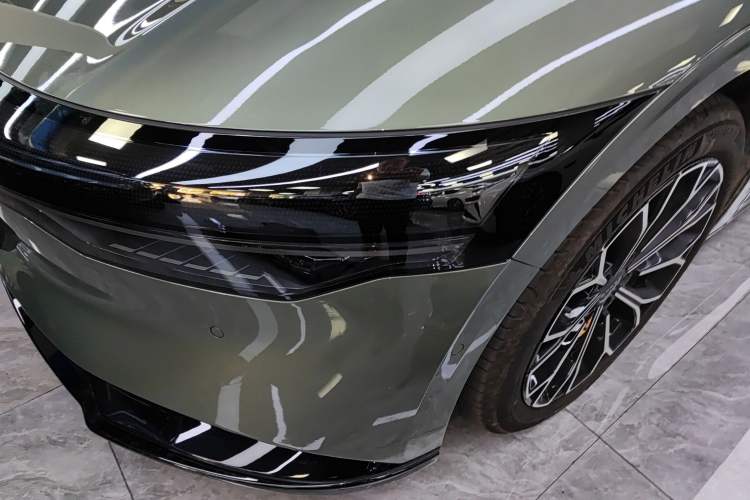 Used Zeekr 007 2025 Long-Range Rear-Wheel-Drive Intelligent Driving Version 100 kWh Left Front Headlight
