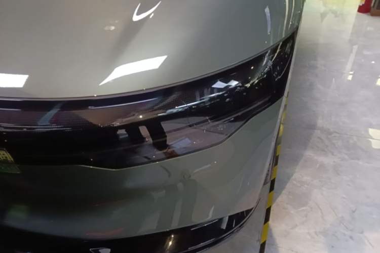 Used Zeekr 007 2025 Long-Range Rear-Wheel-Drive Intelligent Driving Version 100 kWh Left Front Headlight