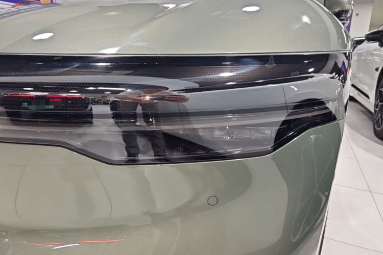 Used Zeekr 007 2025 Long-Range Rear-Wheel-Drive Intelligent Driving Version 100 kWh Left Front Headlight