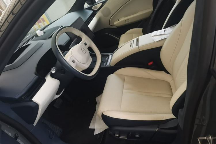 Used Zeekr 007 2025 Long-Range Rear-Wheel-Drive Intelligent Driving Version 100 kWh Left Front Seat