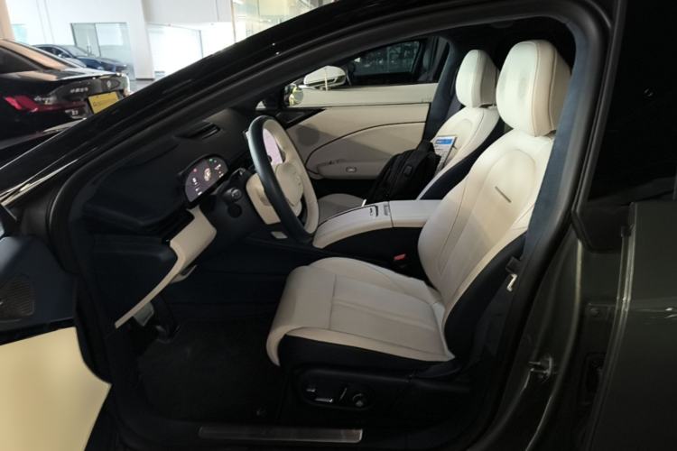 Used Zeekr 007 2025 Long-Range Rear-Wheel-Drive Intelligent Driving Version 100 kWh Left Front Seat