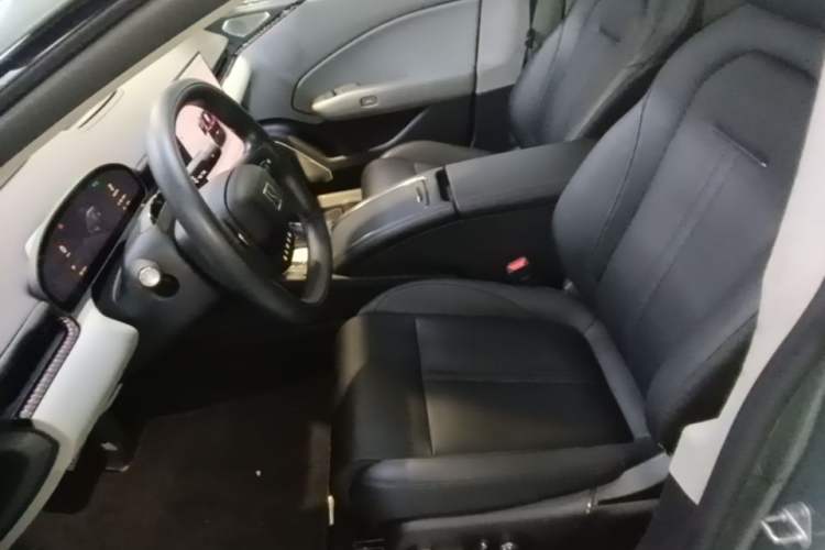 Used Zeekr 007 2025 Long-Range Rear-Wheel-Drive Intelligent Driving Version 100 kWh Left Front Seat