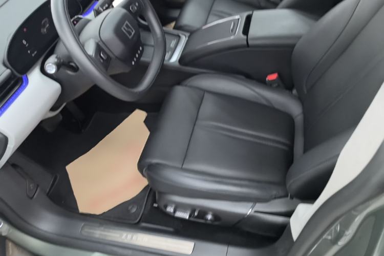 Used Zeekr 007 2025 Long-Range Rear-Wheel-Drive Intelligent Driving Version 100 kWh Left Front Seat