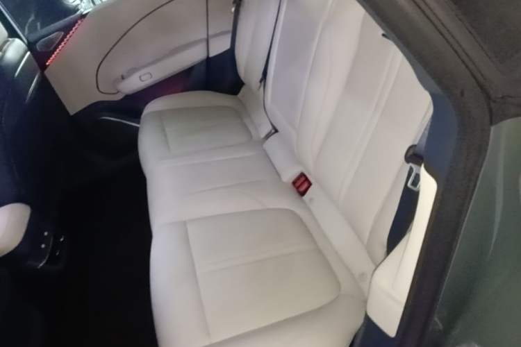 Used Zeekr 007 2025 Long-Range Rear-Wheel-Drive Intelligent Driving Version 100 kWh Left Rear Seat