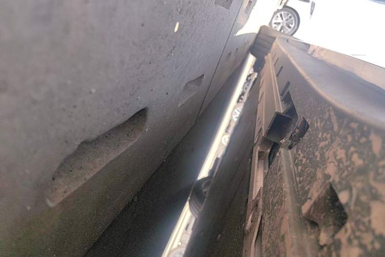 Used Zeekr 007 2025 Long-Range Rear-Wheel-Drive Intelligent Driving Version 100 kWh Left Side Sill