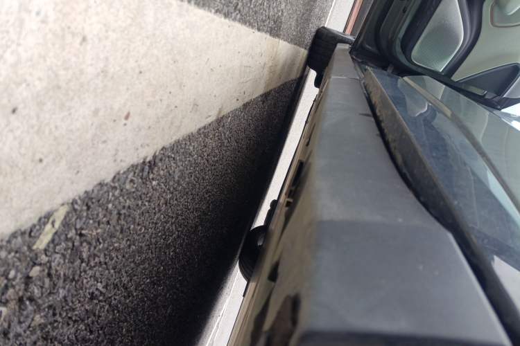 Used Zeekr 007 2025 Four-Wheel Drive Intelligent Driving Version 75 kWh Left Side Sill