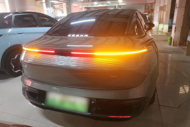 Used Zeekr 007 2025 Rear-Drive Intelligent Driving Version 75 kWh Rear