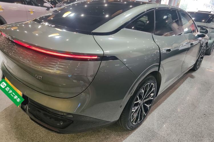 Used Zeekr 007 2025 Long-Range Rear-Wheel-Drive Intelligent Driving Version 100 kWh Rear Right 45 Deg