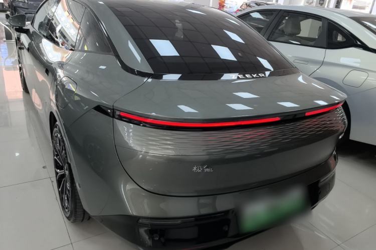 Used Zeekr 007 2025 Long-Range Rear-Wheel-Drive Intelligent Driving Version 100 kWh Rear