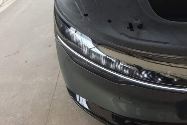 Used Zeekr 007 2025 Long-Range Rear-Wheel-Drive Intelligent Driving Version 100 kWh Right Front Headlight