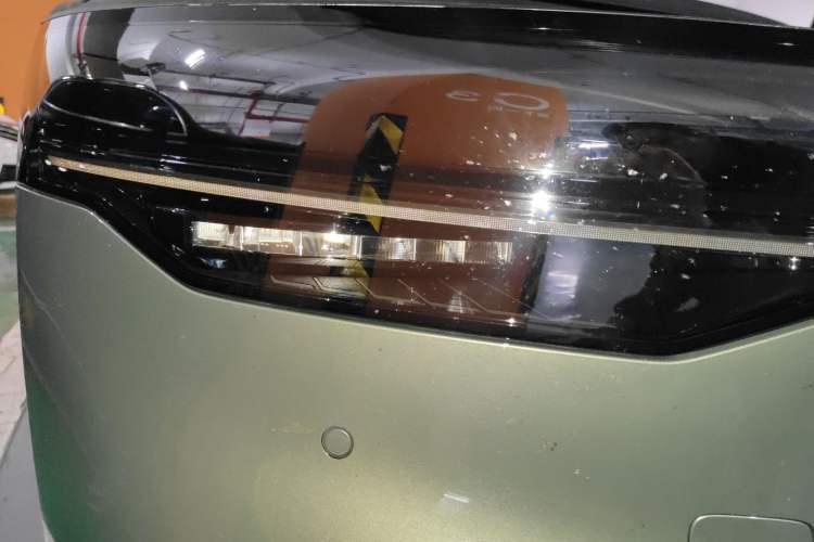 Used Zeekr 007 2025 Rear-Drive Intelligent Driving Version 75 kWh Right Front Headlight