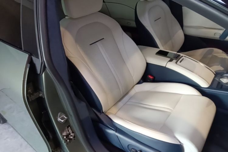Used Zeekr 007 2025 Long-Range Rear-Wheel-Drive Intelligent Driving Version 100 kWh Right Front Seat