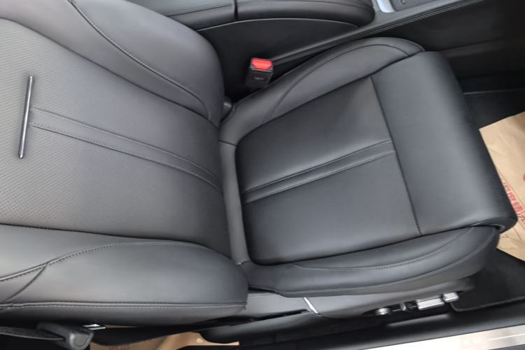 Used Zeekr 007 2025 Long-Range Rear-Wheel-Drive Intelligent Driving Version 100 kWh Right Front Seat
