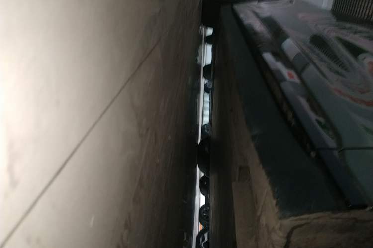Used Zeekr 007 2025 Rear-Drive Intelligent Driving Version 75 kWh Right Side Sill