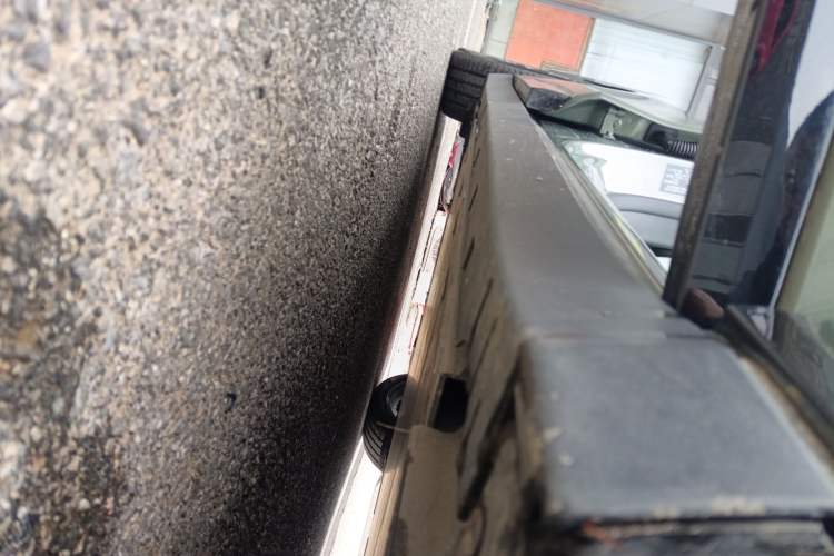 Used Zeekr 007 2025 Four-Wheel Drive Intelligent Driving Version 75 kWh Right Side Sill