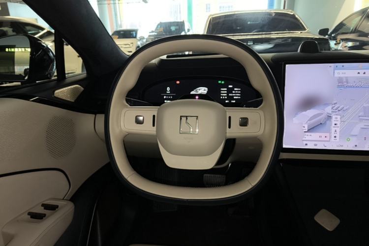 Used Zeekr 007 2025 Long-Range Rear-Wheel-Drive Intelligent Driving Version 100 kWh Steering Wheel