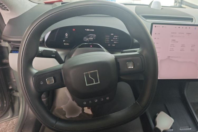 Used Zeekr 007 2025 Rear-Drive Intelligent Driving Version 75 kWh Steering Wheel