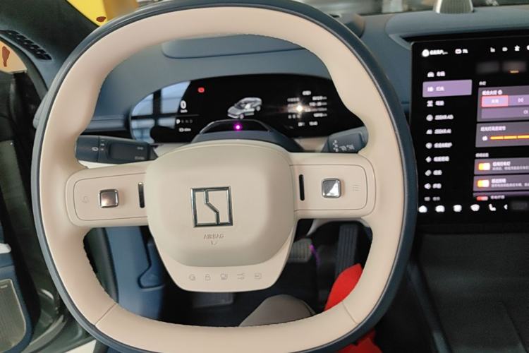 Used Zeekr 007 2025 Long-Range Rear-Wheel-Drive Intelligent Driving Version 100 kWh Steering Wheel